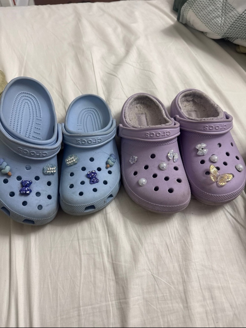 CROCS